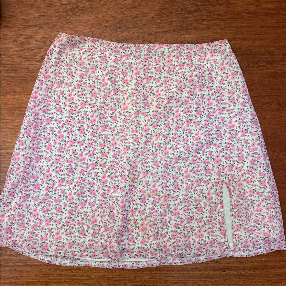 Floral Pink Mini Skirt With Slit